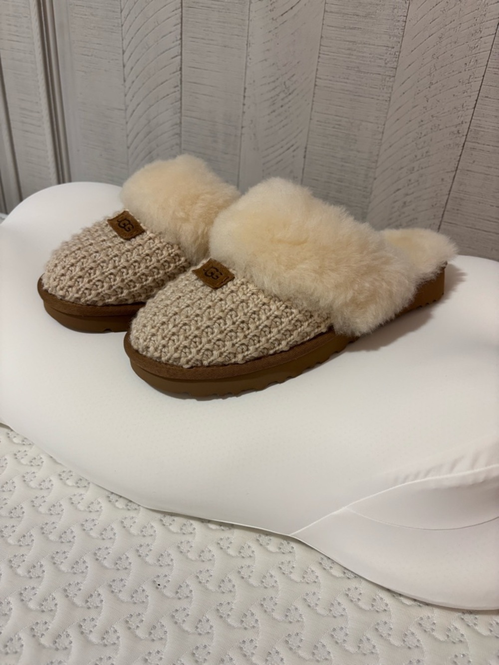 UGG Cozy Slipper